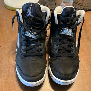 black moonlight jordan 5